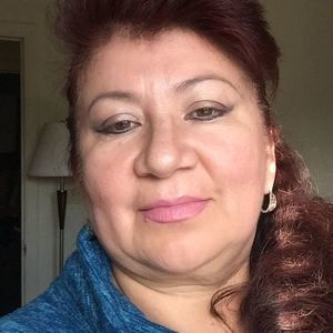 Meet your Posher, Esther